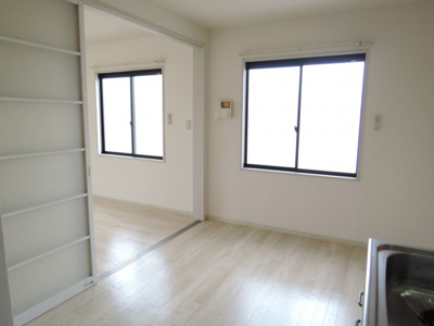 【居間・リビング】 | ワイズベルドミール