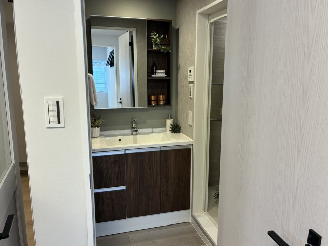 鷺沼スタードエリングの独立洗面台