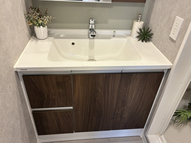 鷺沼スタードエリングの独立洗面台