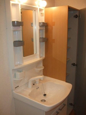 【独立洗面台】 | アルファコート川口元郷 | 使いやすい独立洗面台です