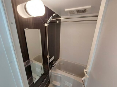 【浴室】 | アマビーレ中野本町４丁目 | 追い焚き機能、浴室乾燥機付きバス。