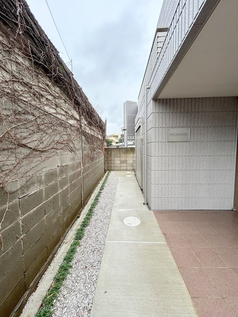 HEBEL_MAISON_GRACEのエントランス