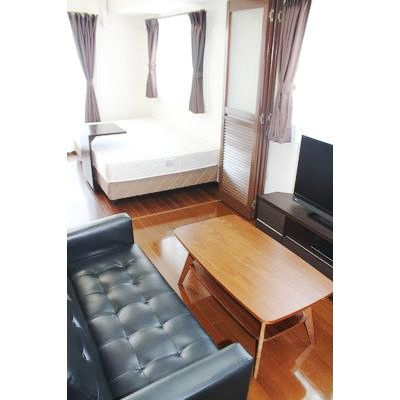 ダイアパレス西浅草グランマジェストの居間・リビング