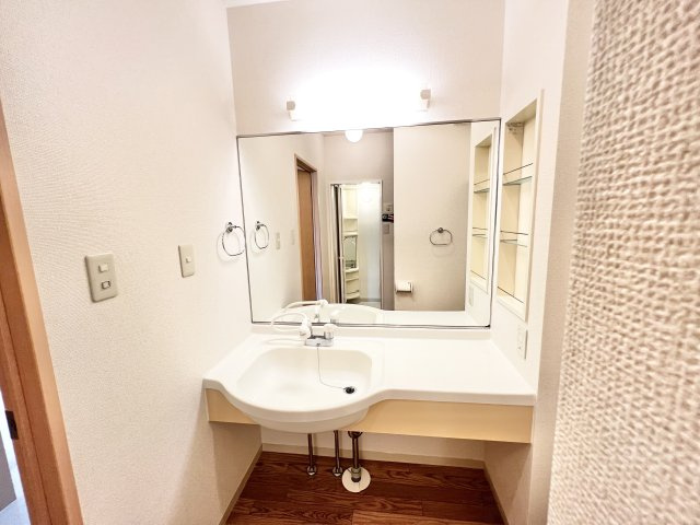 ノーベルパーク15の洗面所