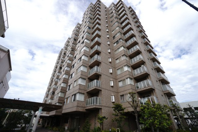 【外観】 | 【上質リノベ】シャルマン千田町 | 現地（2025年11月11日10：00頃）撮影