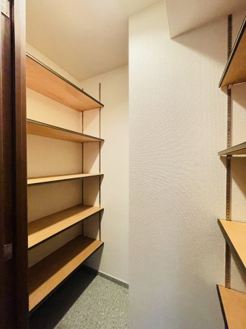 【収納】 | コンフォート籠原駅前ソレイユ | 玄関収納