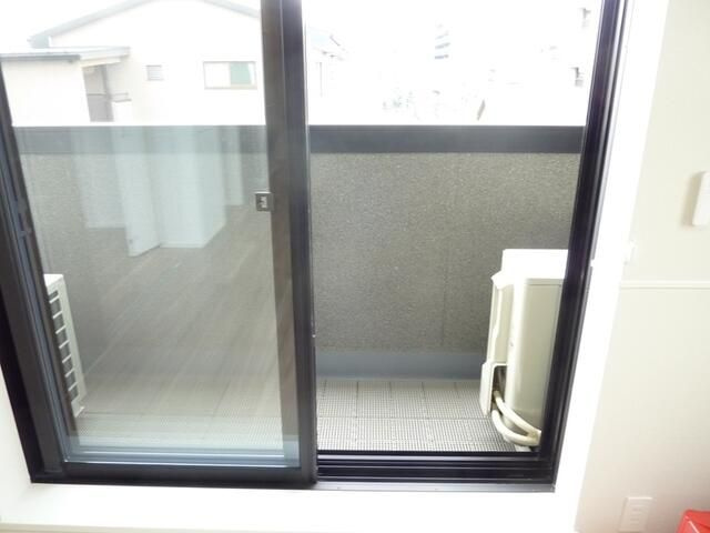 小平市花小金井南町２丁目の賃貸マンションのバルコニー