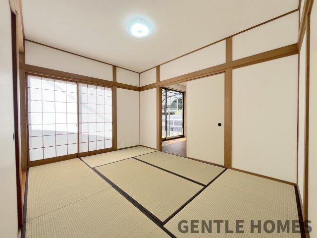 障子岳南2丁目戸建の和室