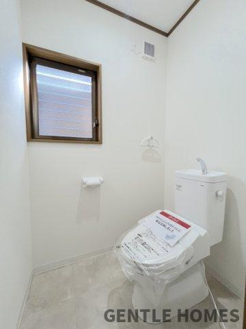 障子岳南2丁目戸建のトイレ