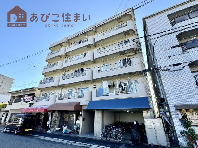 リアライズ長居の外観
