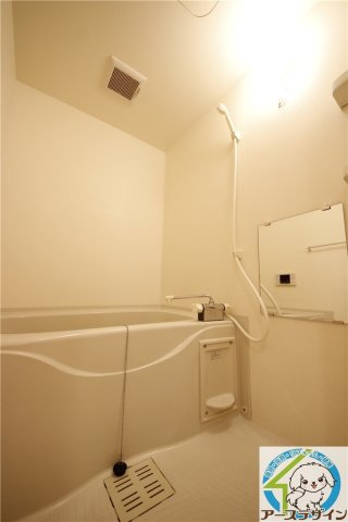 ラフィーネ古田の浴室|※類似部屋