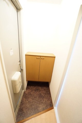【玄関】 | パークハイムB | ※同物件・反転タイプの写真です。