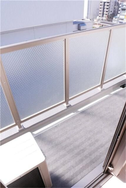 Ｎ－ｓｔａｇｅ亀戸のバルコニー