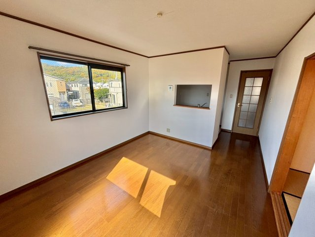 ハイムエルピスⅠの居間・リビング