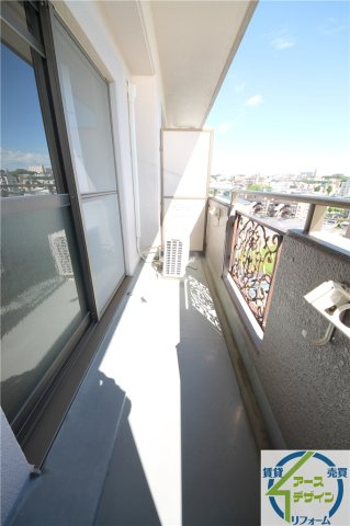 アーバンリバブルのバルコニー|※類似写真