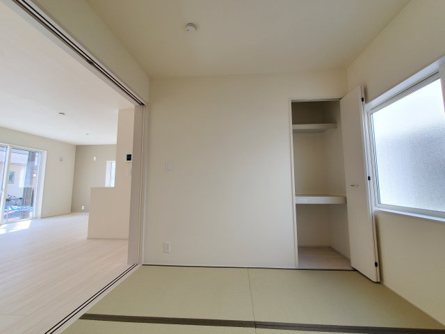 吉川市　　新栄2丁目　新築戸建　全1棟の収納|施工例です