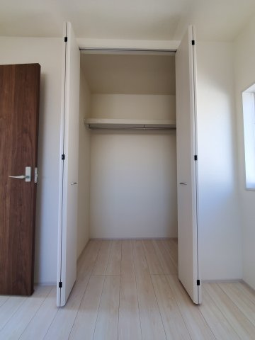 吉川市　　新栄2丁目　新築戸建　全1棟の収納|施工例です