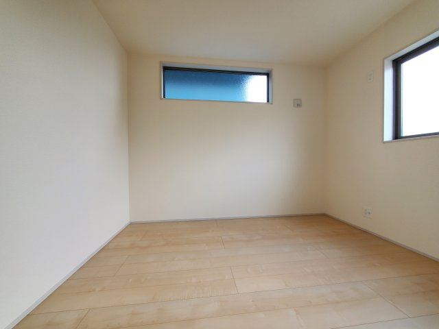 吉川市　　新栄2丁目　新築戸建　全1棟のバルコニー|施工例です