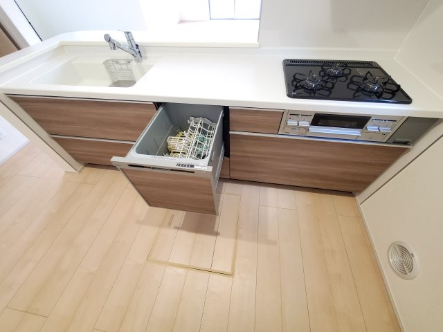 吉川市　　新栄2丁目　新築戸建　全1棟の外観|外観です