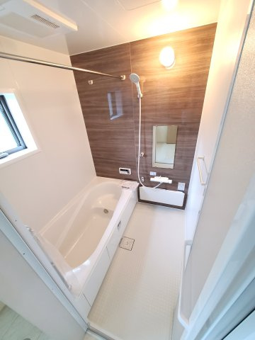 吉川市　　新栄2丁目　新築戸建　全1棟の居間・リビング|施工例です