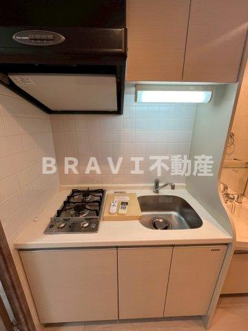プレサンス難波幸町　BRAVI不動産のキッチン|【プレサンス難波幸町】使いやすいキッチンです