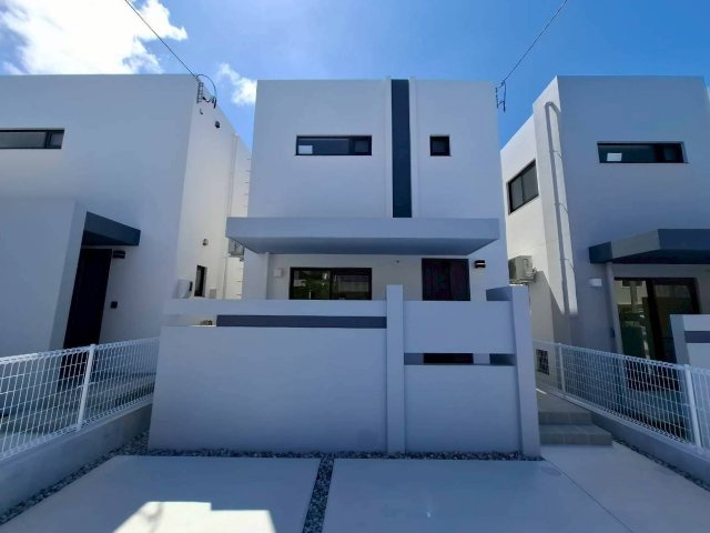 クローバーエース嘉手納屋良　2号棟の外観|外観です