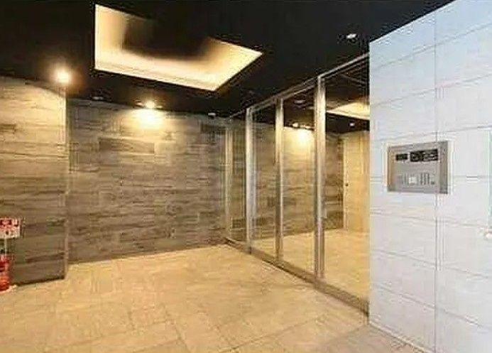 プレセダンヒルズ三ノ輪のロビー