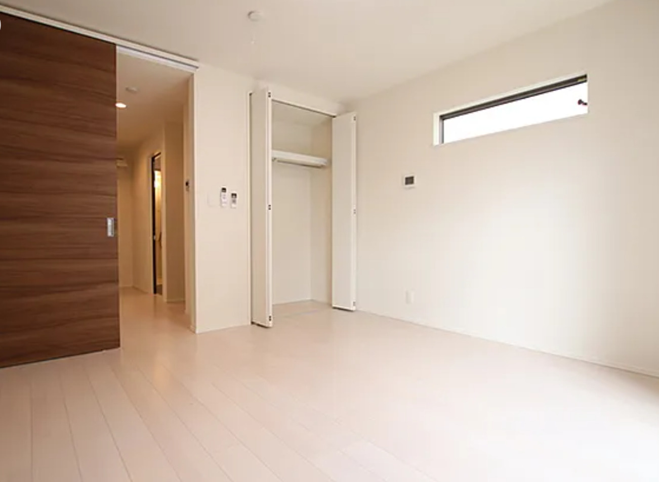 【兵庫県】尼崎市若王子　1棟収益マンション　ラターシュ園田の洋室