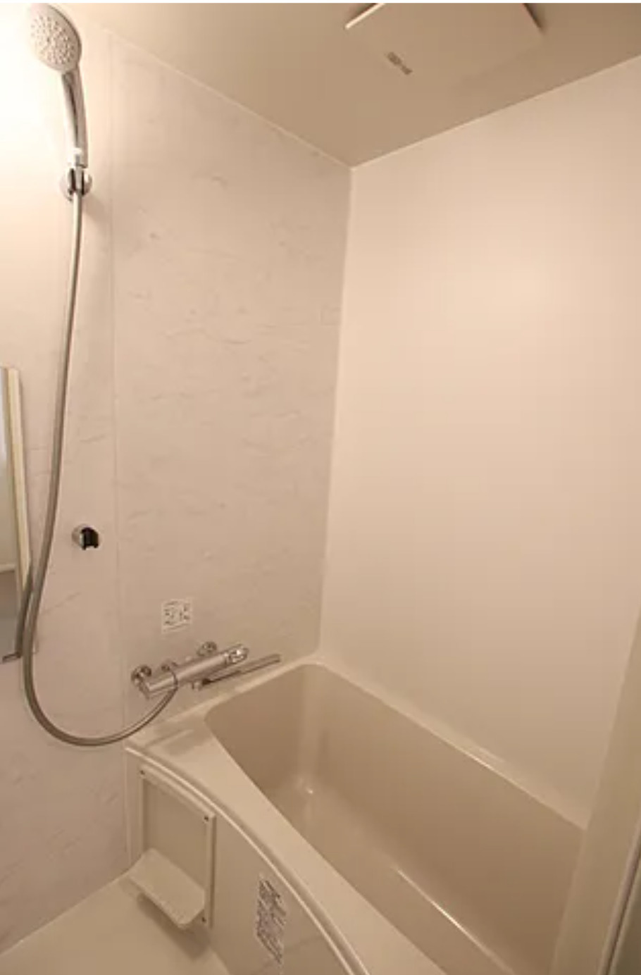 【兵庫県】尼崎市若王子　1棟収益マンション　ラターシュ園田の浴室