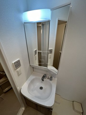 【洗面所】 | ファーストフィオーレ九条 | ファーストフィオーレ九条　独立洗面化粧台