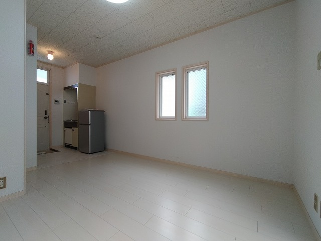 神戸市須磨区明神町２丁目のアパート