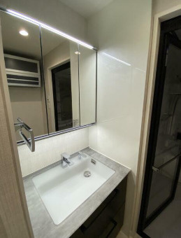 【独立洗面台】 | グランフォルトゥーナ浜田山 | 嬉しい独立洗面台付き。