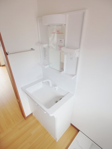 リバーサイド中野東の洗面所