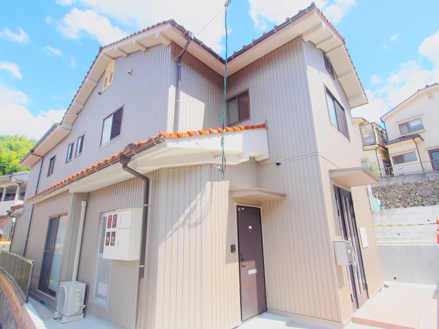 リバーサイド中野東の外観