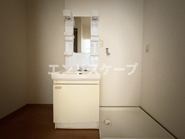 すとりーむ問屋町Aの洗面所|高崎、前橋エリアのお部屋探しはエンドスケープまで！お客様の理想お聞かせ下さい♪