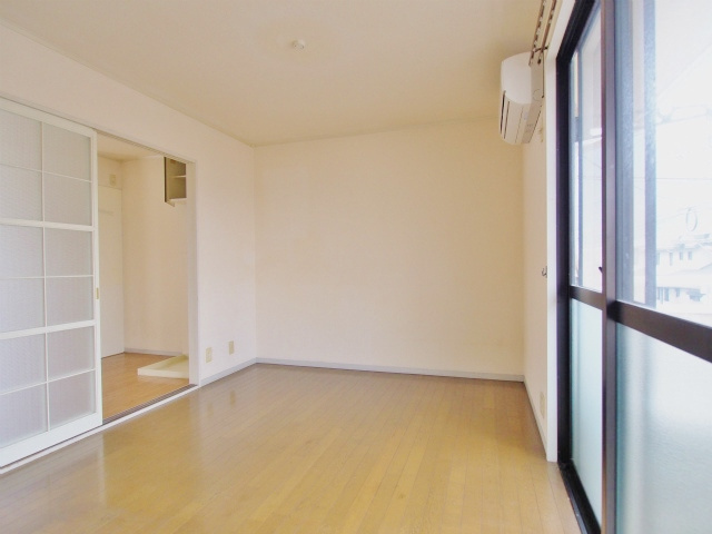 セジュール水木の居間・リビング