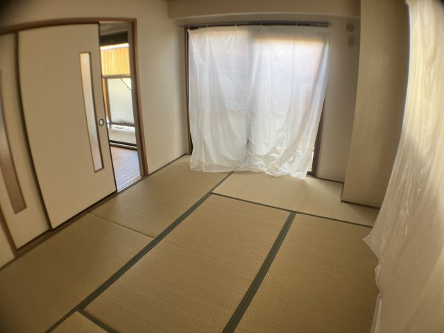 清泉ビル江坂の和室