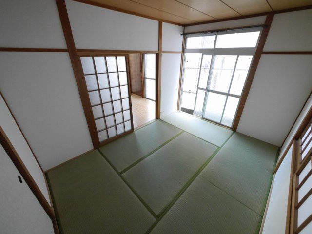 星が丘貸一戸建の和室