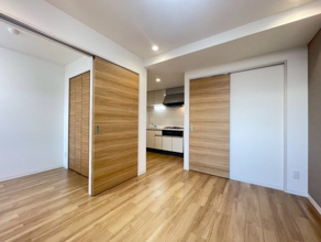 【居間・リビング】