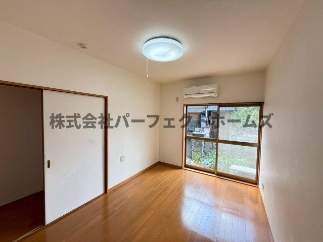 宮之阪3丁目戸建　賃貸の洋室|使い勝手のいい洋室です