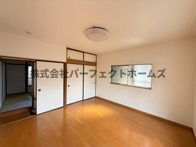 宮之阪3丁目戸建　賃貸の洋室|広々とした洋室です