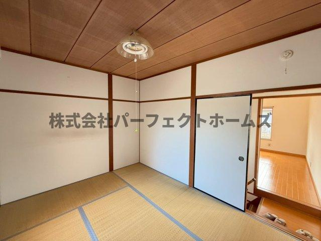 宮之阪3丁目戸建　賃貸の和室|和室、ちょっとしたくつろぎスペースにいかがでしょうか