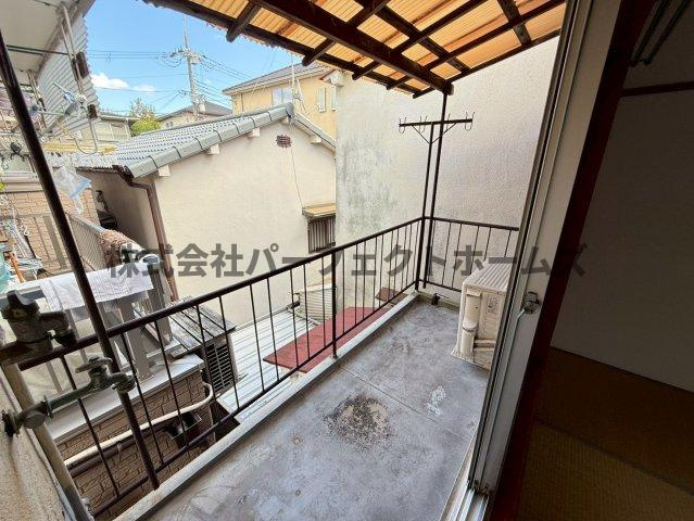 宮之阪3丁目戸建　賃貸のバルコニー|バルコニーがあります