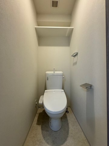 ブランシエスタ金山　名古屋市賃貸　仲介手数料無料のトイレ