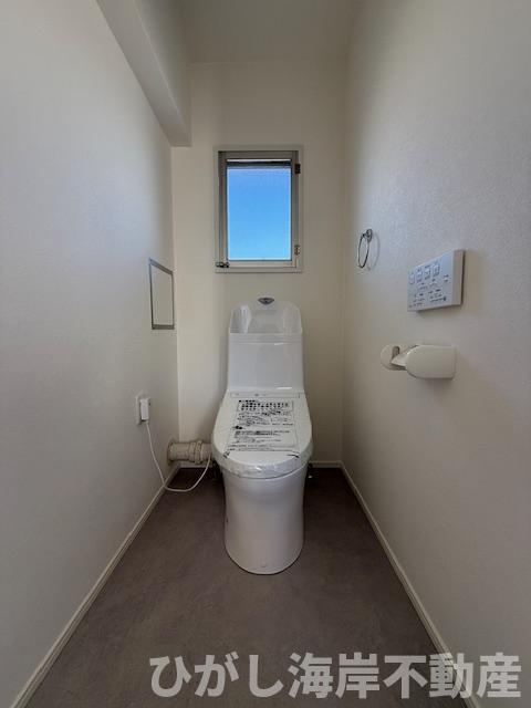 湘南ライフタウン小糸東住宅２号棟のトイレ|新規リフォーム完了！　洗浄機能付きお手洗い