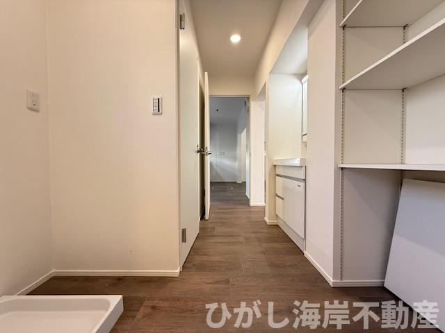 湘南ライフタウン小糸東住宅２号棟の脱衣所|新規リフォーム完了！　脱衣スペース