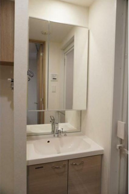 【洗面所】 | ルーブル川崎中丸子参番館 | 他のお部屋の参考写真となります。