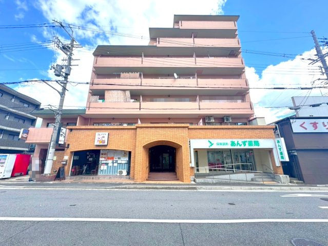 令和６年３月リフォーム済◆収納豊富◆南面バルコニー◆周辺環境充実◆サンマンション丸太町