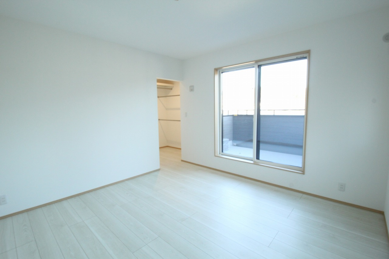 朝倉Ⅱ　新築戸建　2号地　（全3区画）の洋室|2Ｆ　東の部屋　8.0帖