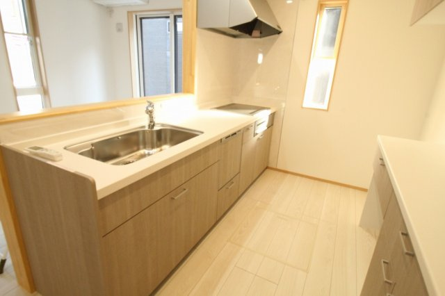 朝倉Ⅱ　新築戸建　2号地　（全3区画）のキッチン|システムキッチン